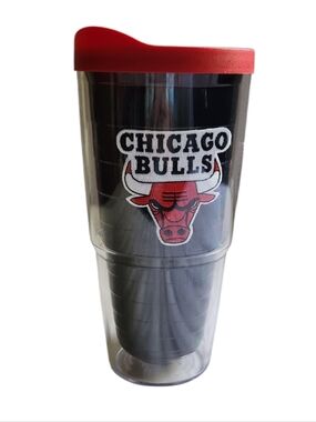 Tervis NBA Chicago Bulls Insulated Tumbler with Red Lid